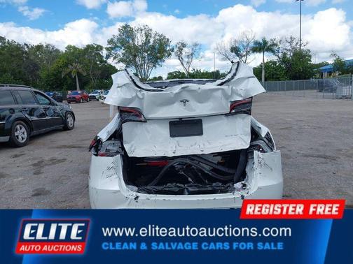 2023 Tesla Model Y AWD/LONG RANGE DUAL MOTOR ALL-WHEEL DRIVE