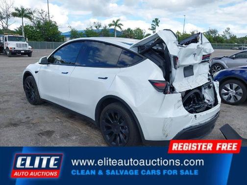 2023 Tesla Model Y AWD/LONG RANGE DUAL MOTOR ALL-WHEEL DRIVE