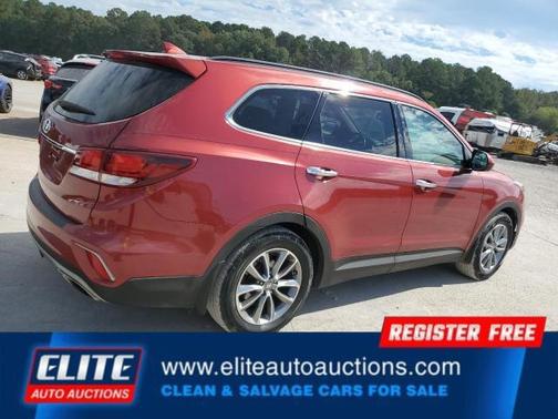 2018 Hyundai SANTA FE SE