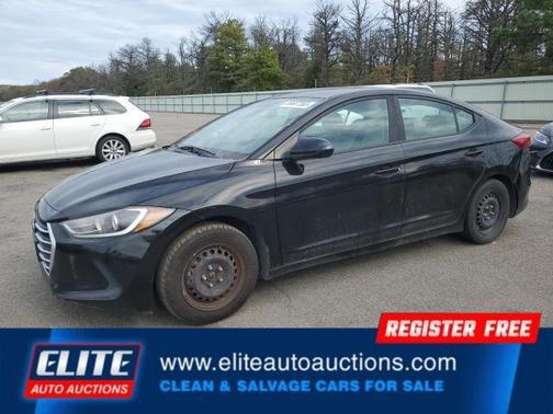 2018 Hyundai ELANTRA SE