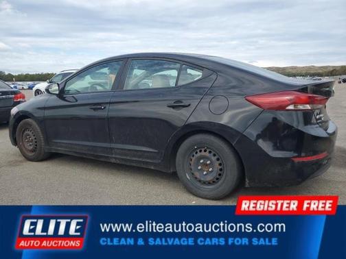 2018 Hyundai ELANTRA SE