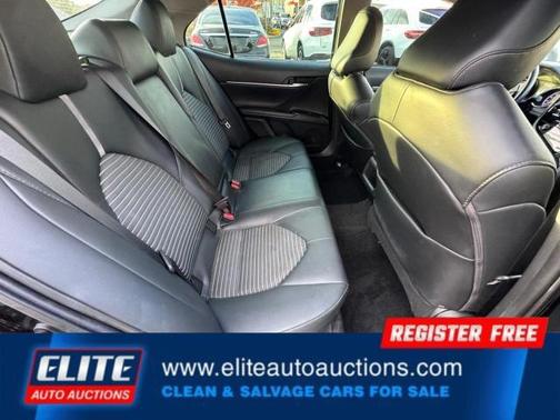 2020 Toyota Camry SE