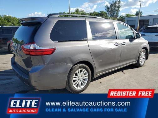2016 Toyota Sienna XLE