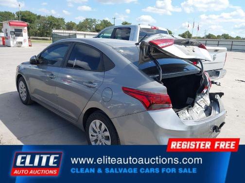 2021 Hyundai Accent SE