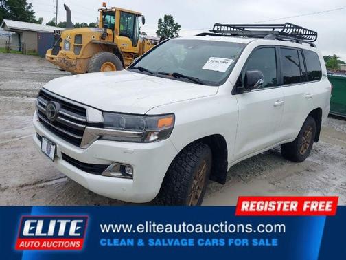2020 Toyota Land Cruiser Base