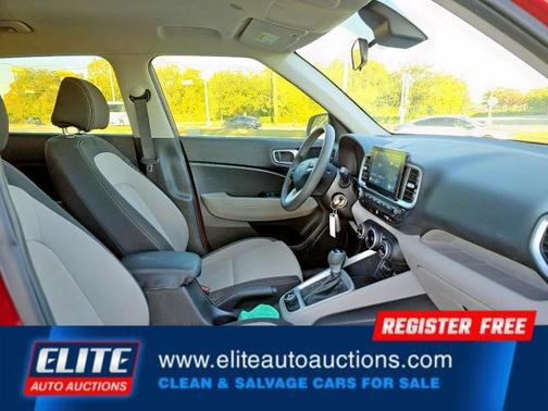 2020 Hyundai VENUE SEL