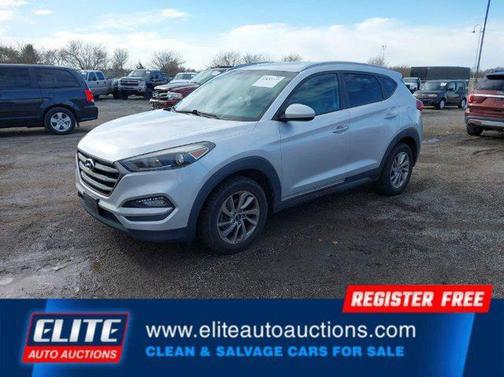2016 Hyundai TUCSON SE