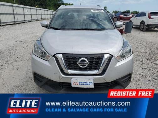 2019 Nissan Kicks SV