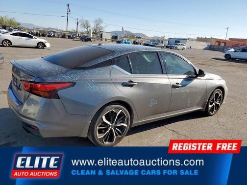 2023 Nissan Altima SR FWD