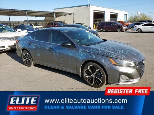 2023 Nissan Altima SR FWD