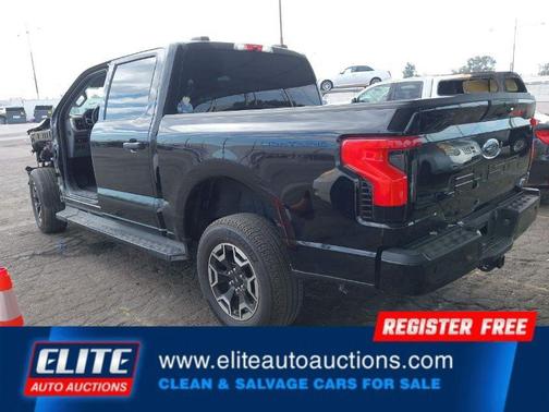 2023 Ford F-150 Lightning XLT
