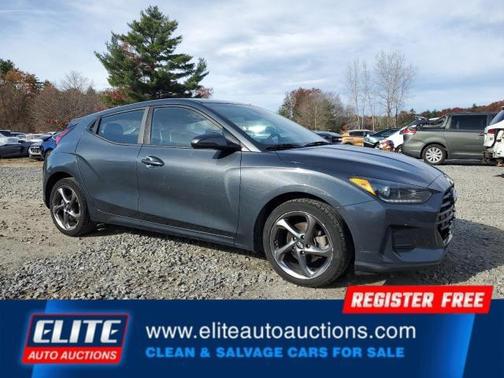 2019 Hyundai Veloster 2
