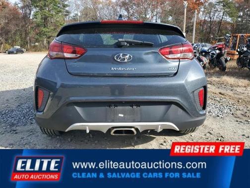 2019 Hyundai Veloster 2