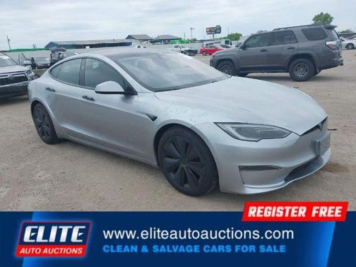2025 Tesla Model S Plaid