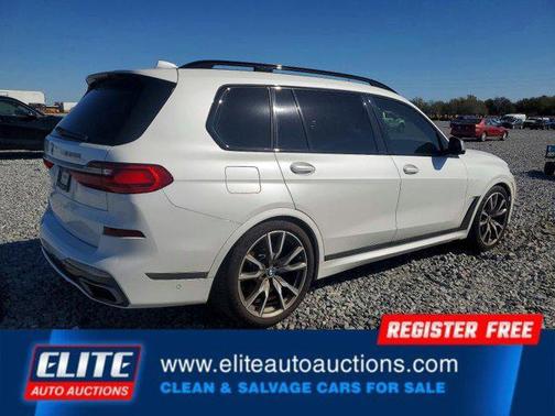 2022 BMW X7 M50i