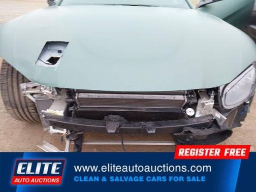 2021 Aston Martin Vantage Roadster