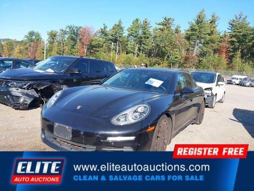 2016 Porsche Panamera 4S