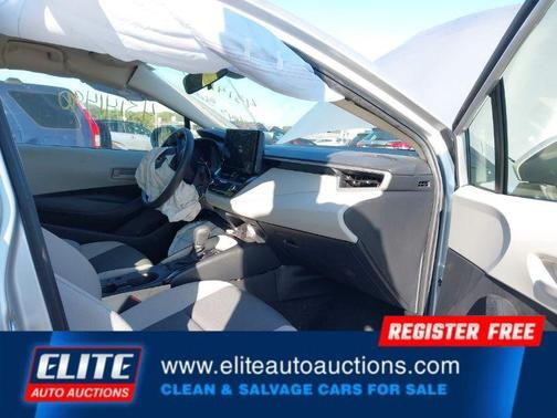 2024 Toyota Corolla Hybrid LE