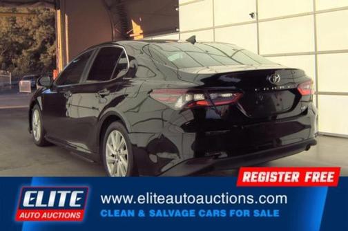 2022 Toyota Camry LE