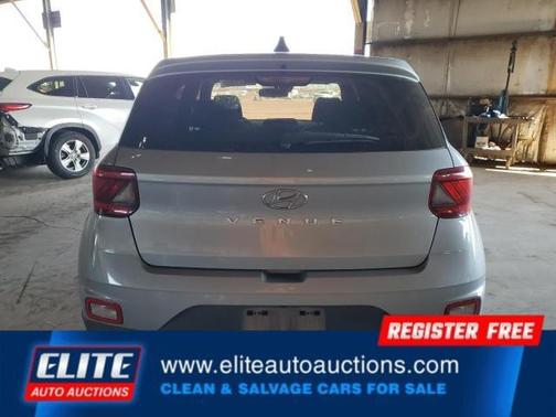 2021 Hyundai VENUE SE