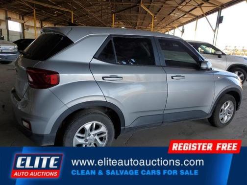 2021 Hyundai VENUE SE