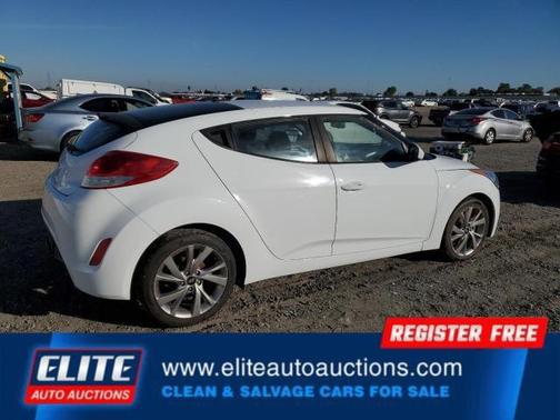 2017 Hyundai Veloster Base