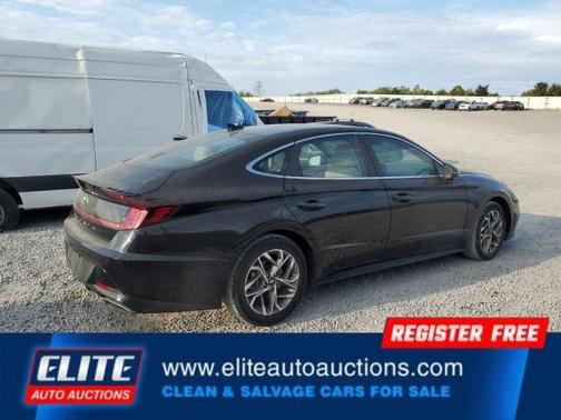 2022 Hyundai SONATA SEL