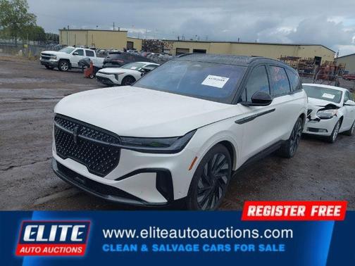 2024 Lincoln Nautilus Reserve