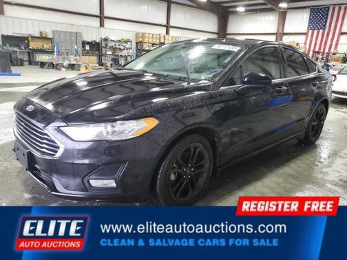 2020 Ford Fusion SE