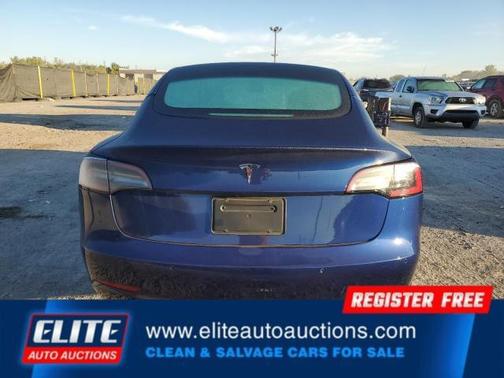 2022 Tesla Model 3 Standard Range