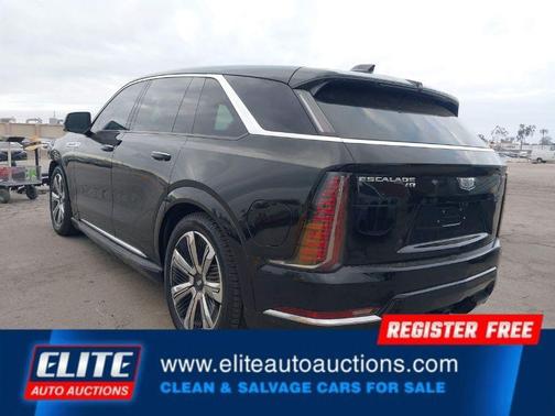 2025 Cadillac Escalade IQ Luxury 1