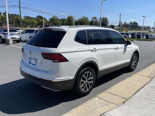 2020 Volkswagen Tiguan 2.0T SE