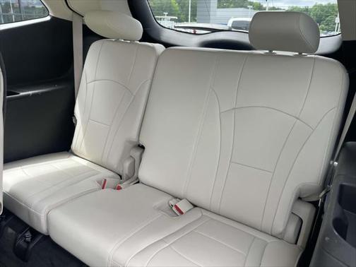 2022 Buick Enclave AWD Essence