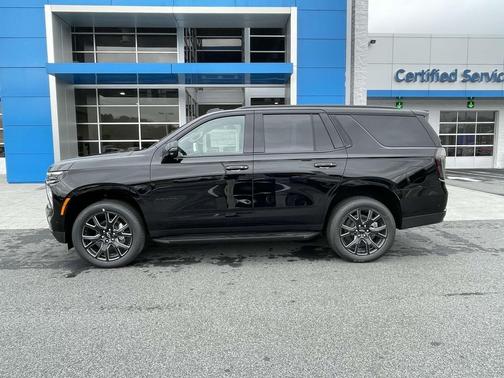 2026 Chevrolet Tahoe 2WD RST