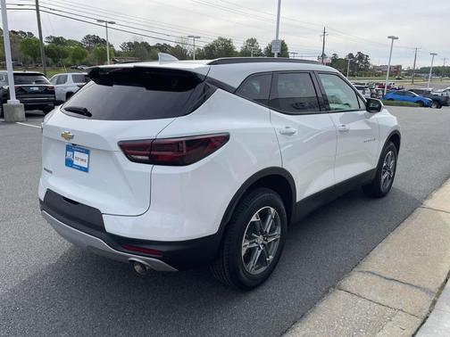 Summit White 2024 Chevrolet Blazer 2LT