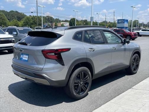 2025 Chevrolet Trax FWD ACTIV