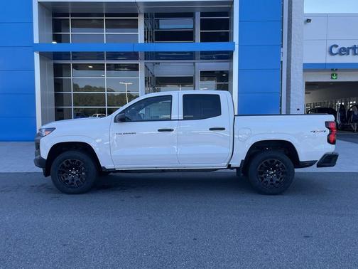 2025 Chevrolet Colorado WT
