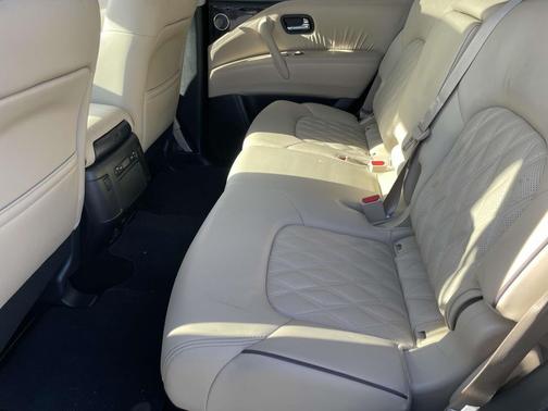 2024 Nissan Armada Platinum 4WD