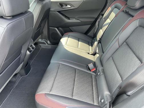 2026 Chevrolet Equinox FWD RS