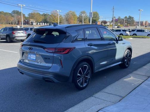 2023 INFINITI QX50 SPORT