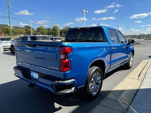 2022 Chevrolet Silverado 1500 Custom