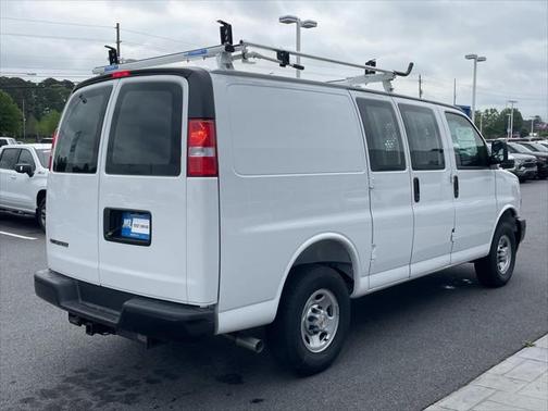 2025 Chevrolet Express 2500 RWD 2500 Regular Wheelbase WT