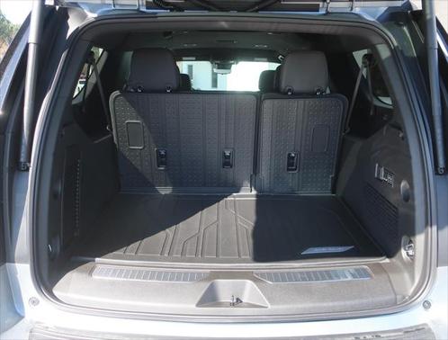 2025 Chevrolet Suburban 2WD High Country