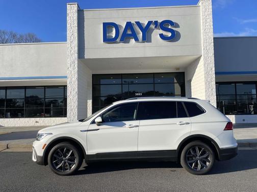 2022 Volkswagen Tiguan 2.0T SE