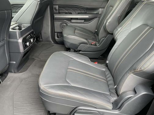 2024 Ford Expedition Max Platinum