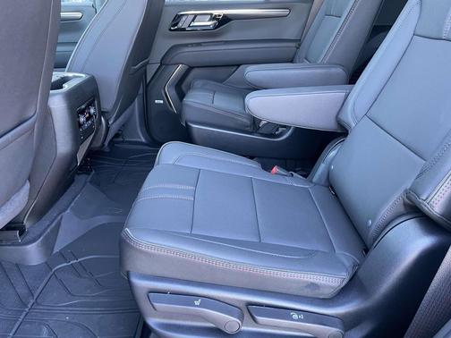 2026 Chevrolet Tahoe 2WD RST