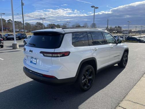 2025 Jeep Grand Cherokee L Altitude