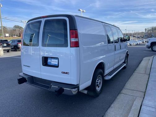 2024 GMC Savana 2500 Work Van