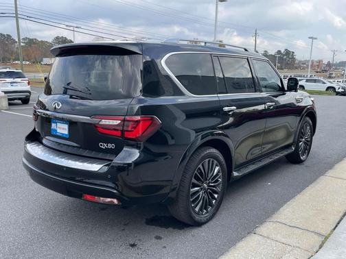 2024 INFINITI QX80 SENSORY AWD