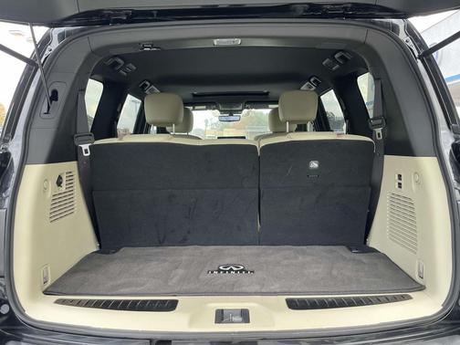 2024 INFINITI QX80 SENSORY AWD